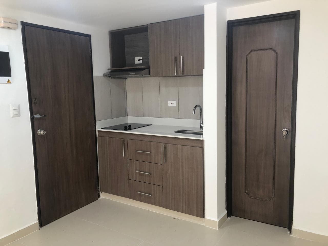 Local en arriendo en Laureles Medellín — foto 3 de 15