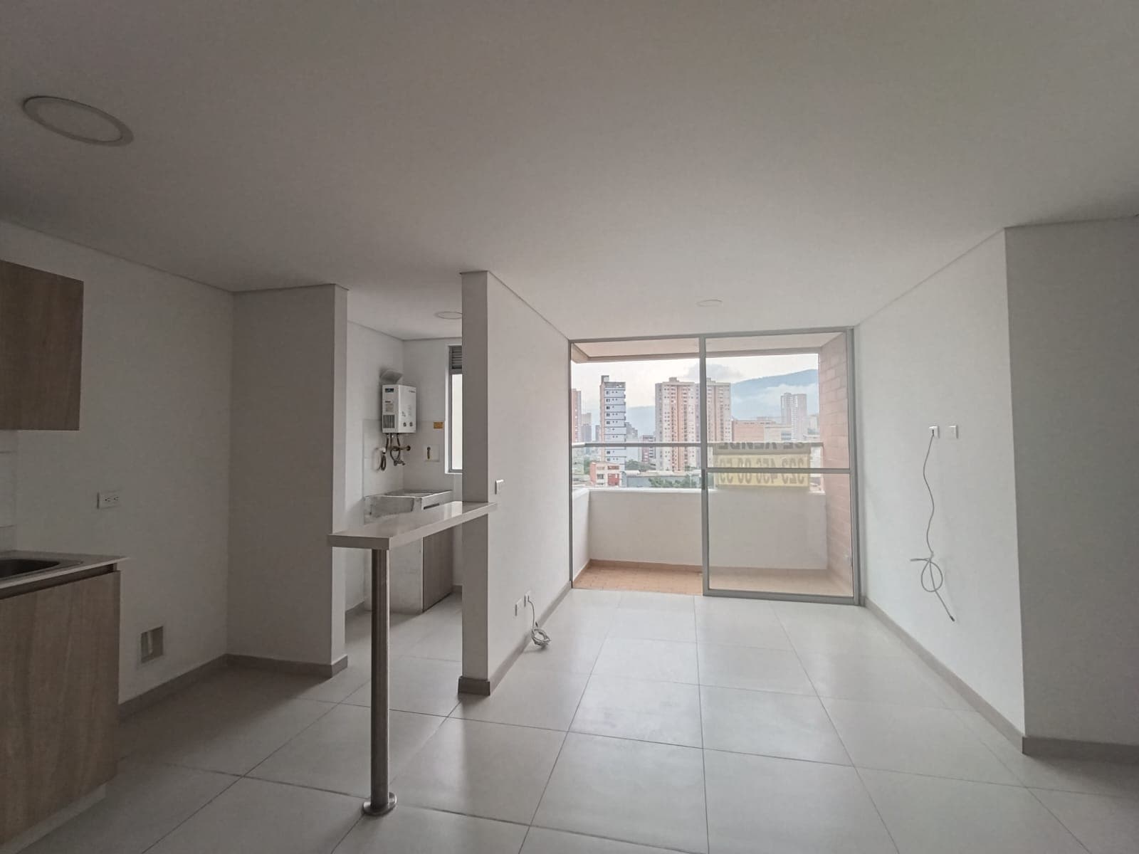 Apartamento en arriendo en El Carmelo Sabaneta — foto 4 de 20