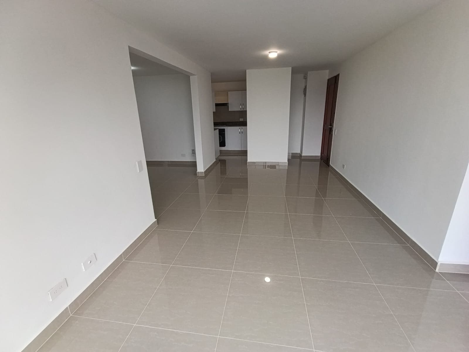 Apartamento en arriendo en Pontevedra, Envigado — foto 1 de 20