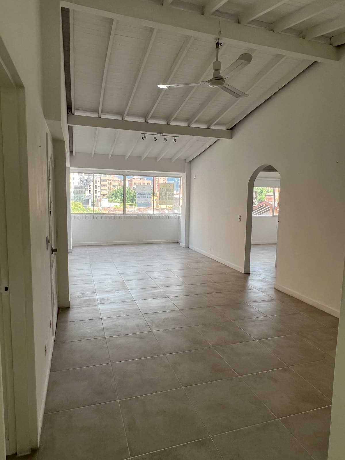 Apartamento en arriendo en Laureles Medellín — foto 3 de 18