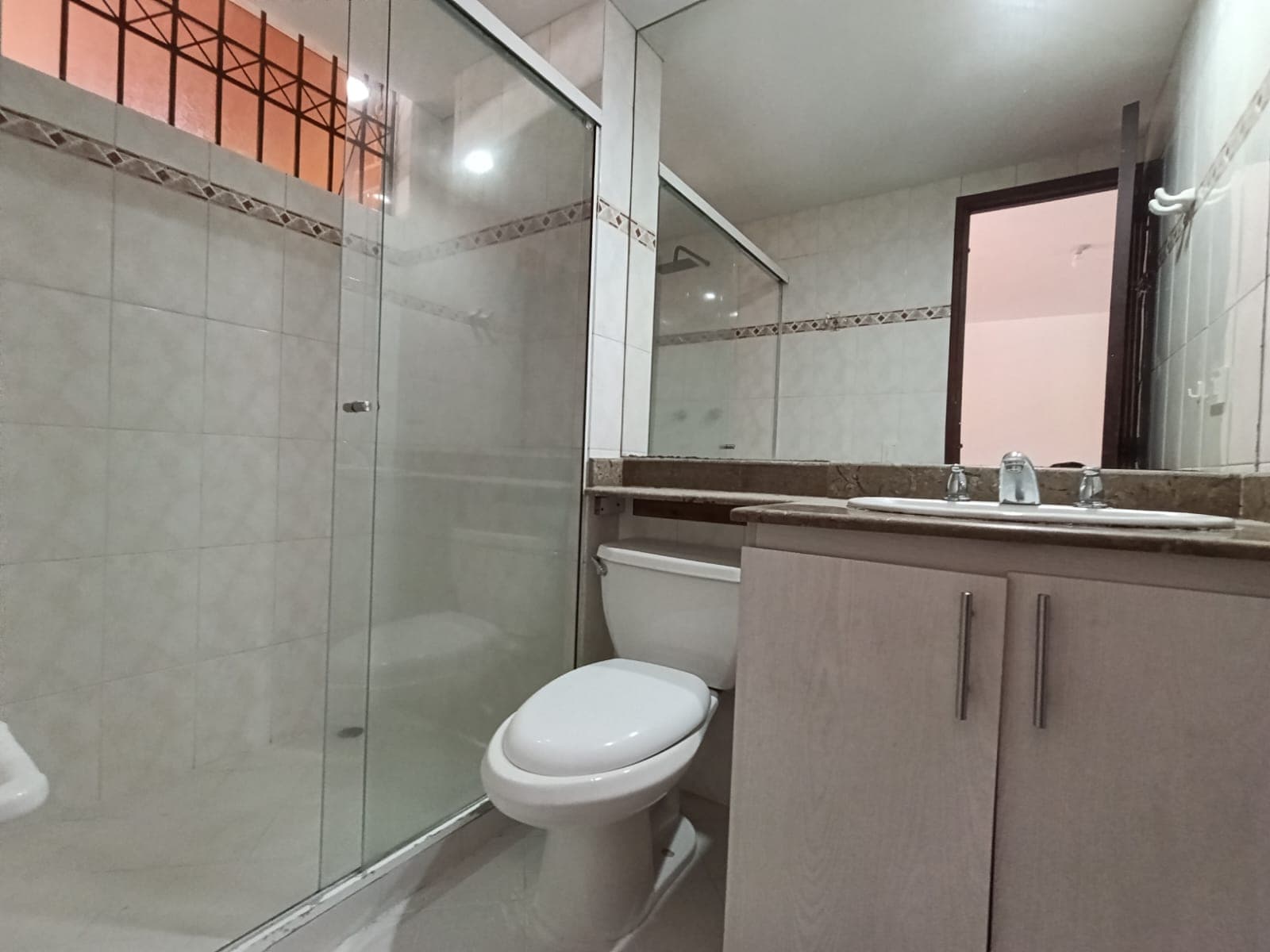 Apartamento en arriendo en Medellín — foto 4 de 17