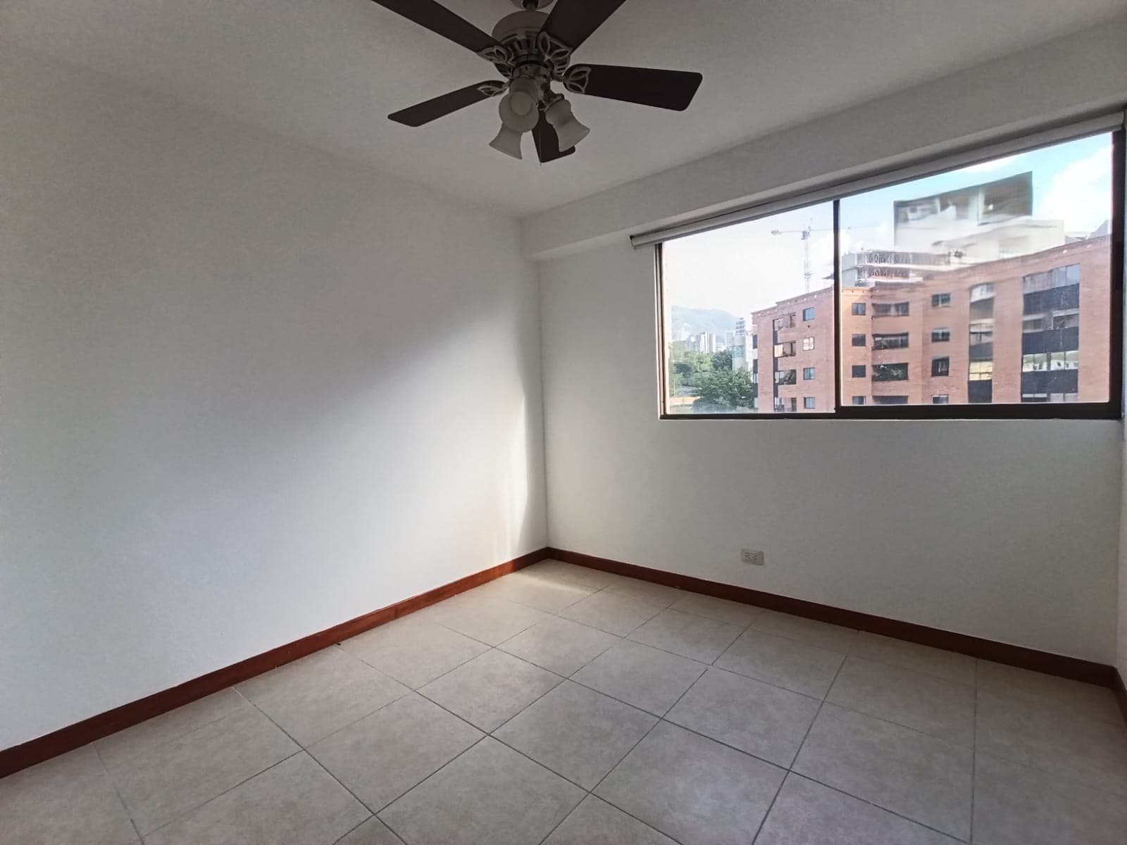 Apartamento en arriendo en Medellín — foto 5 de 16