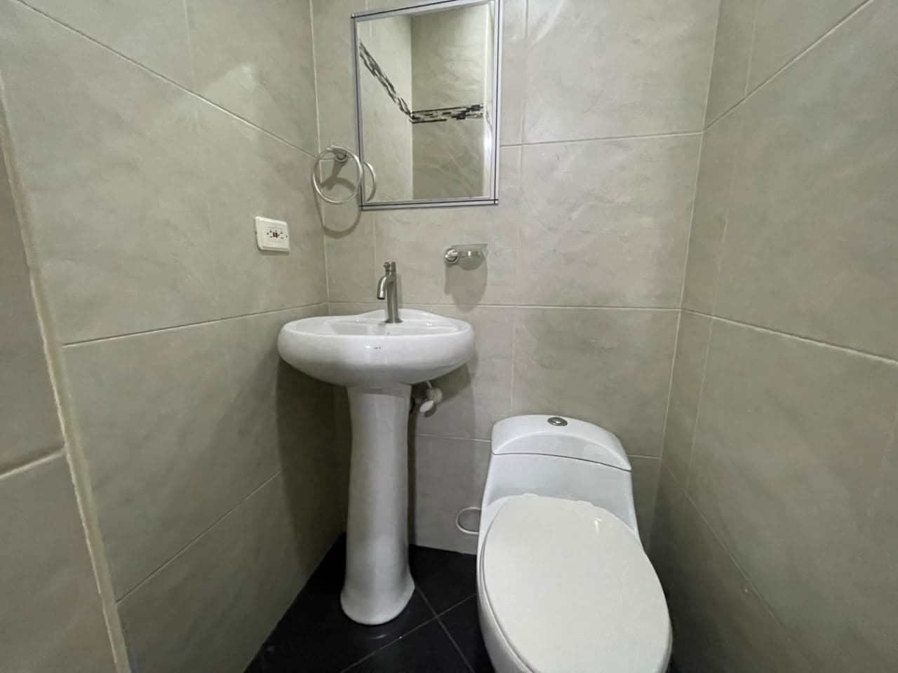 Casa Vivienda en arriendo en Los Alpes, Belen, Medellín — foto 5 de 15