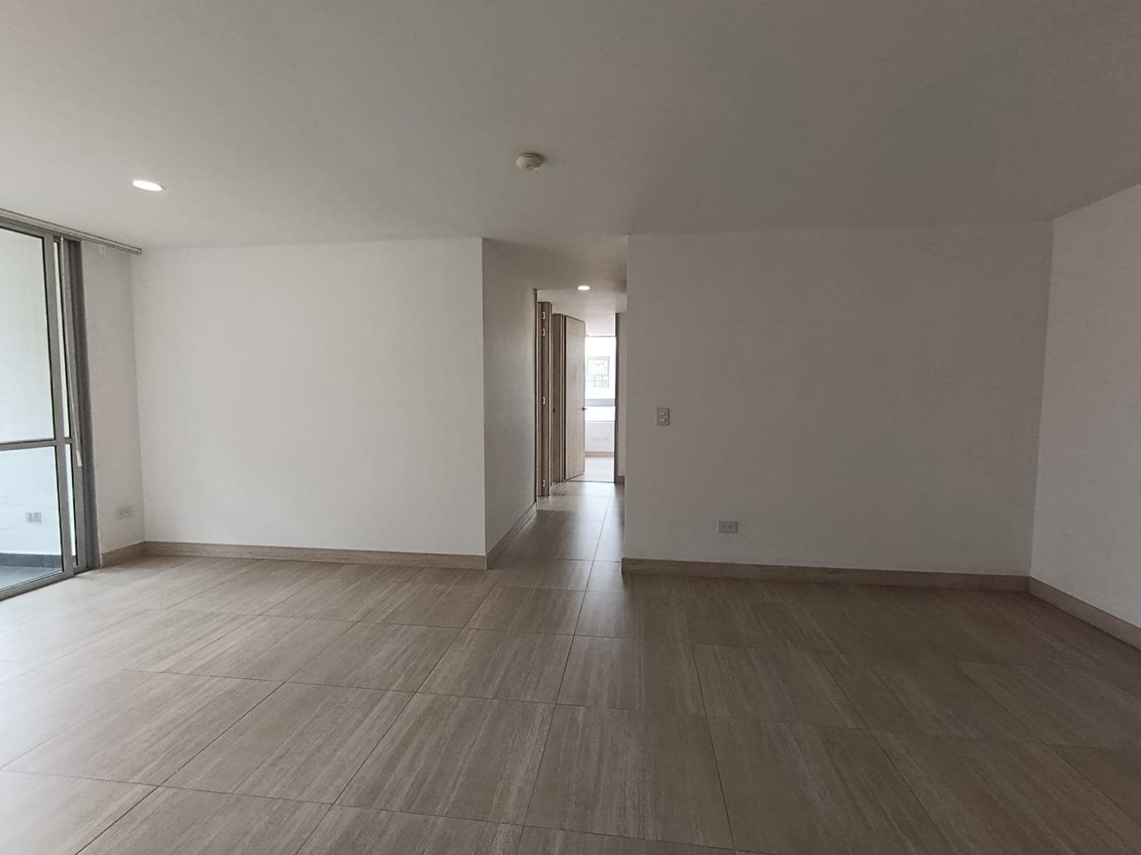 Apartamento en arriendo en El Carmelo Sabaneta — foto 2 de 20