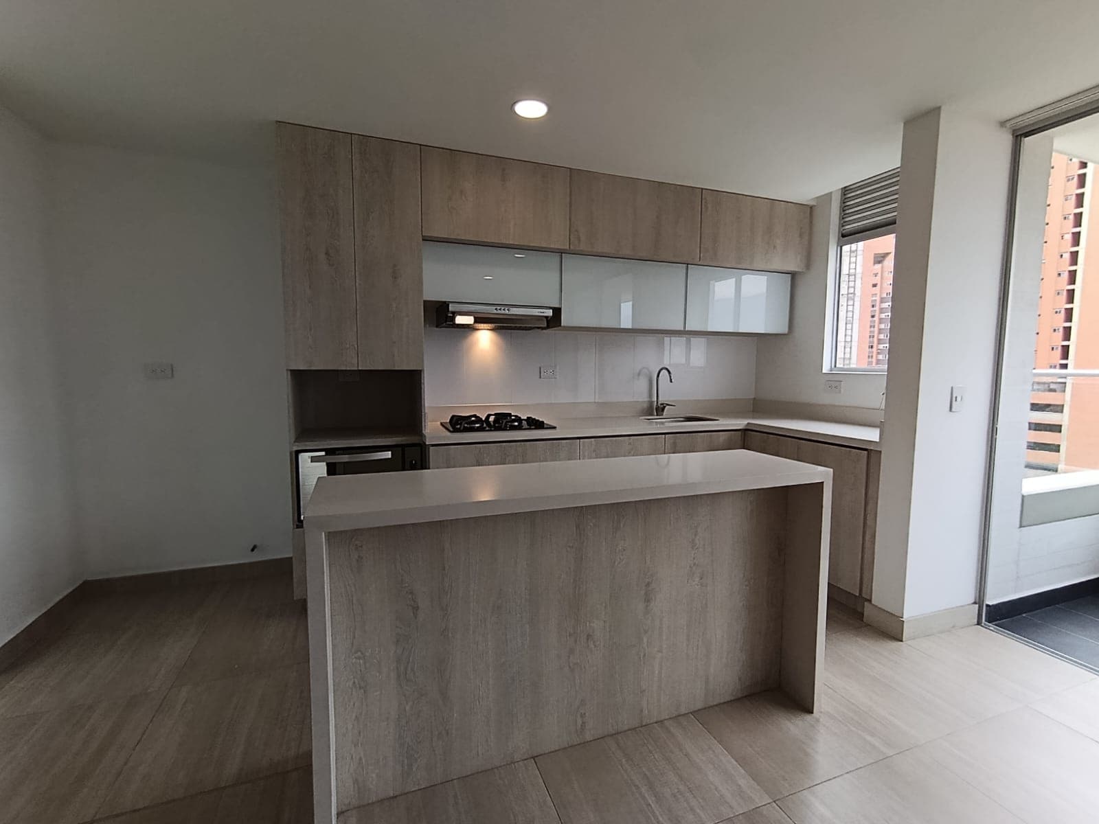 Apartamento en arriendo en El Carmelo Sabaneta — foto 5 de 20