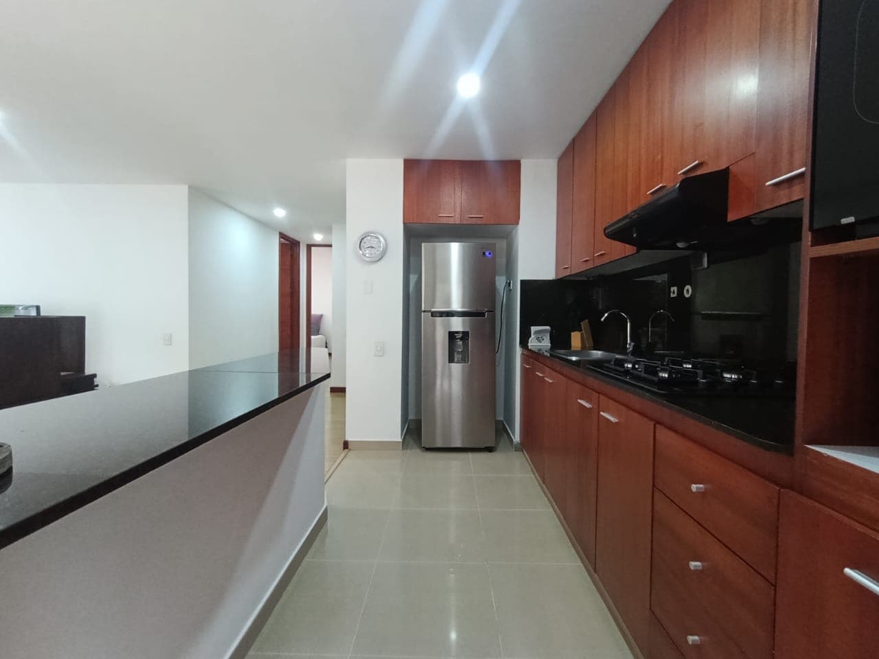 Apartamento en arriendo en Lalinde, El Poblado, Medellín — foto 2 de 16