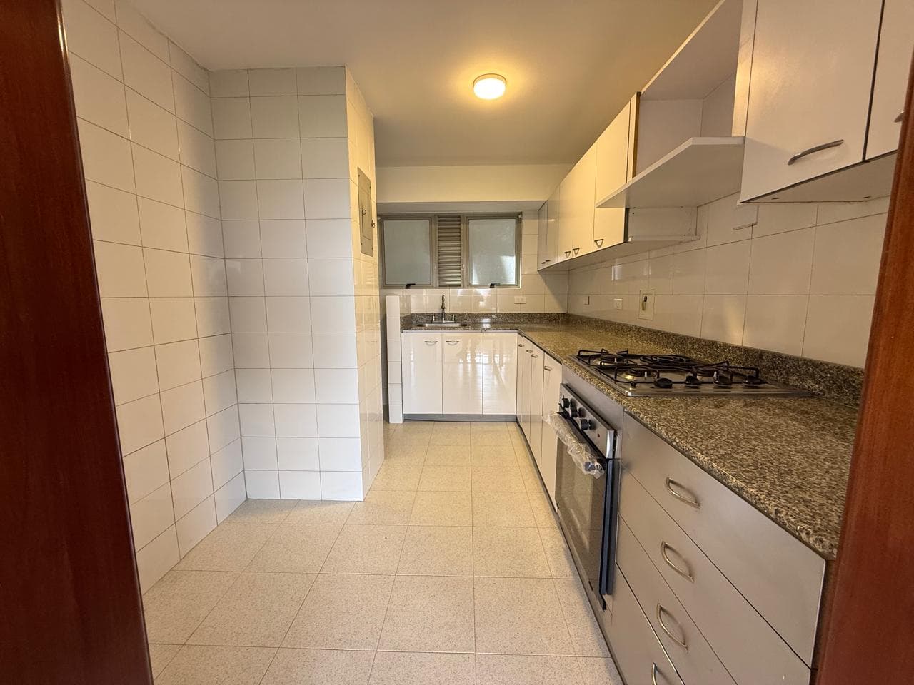 Apartamento en arriendo en La Castellana, Laureles, Medellín — foto 2 de 20