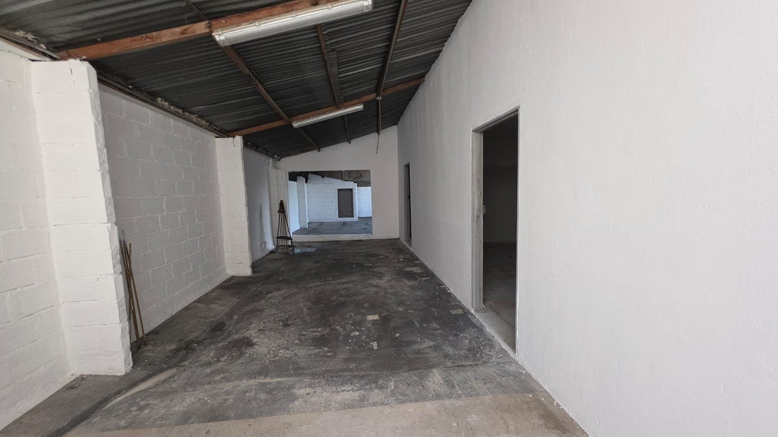 Local en arriendo en Parque de Envigado — foto 1 de 10