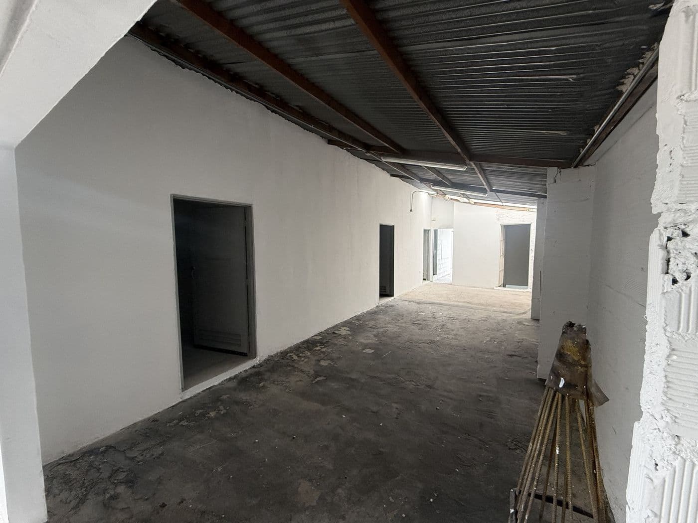 Local en arriendo en Parque de Envigado — foto 2 de 10