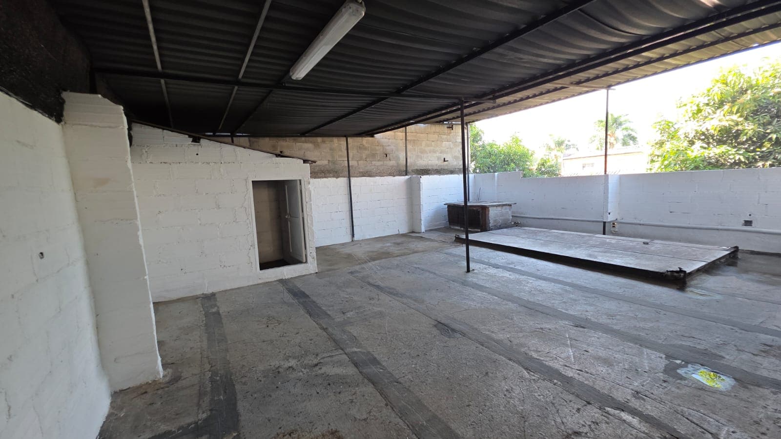 Local en arriendo en Parque de Envigado — foto 4 de 10