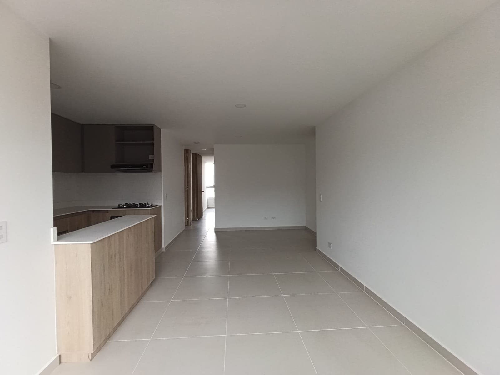 Apartamento en arriendo en La Doctora, Sabaneta — foto 4 de 20