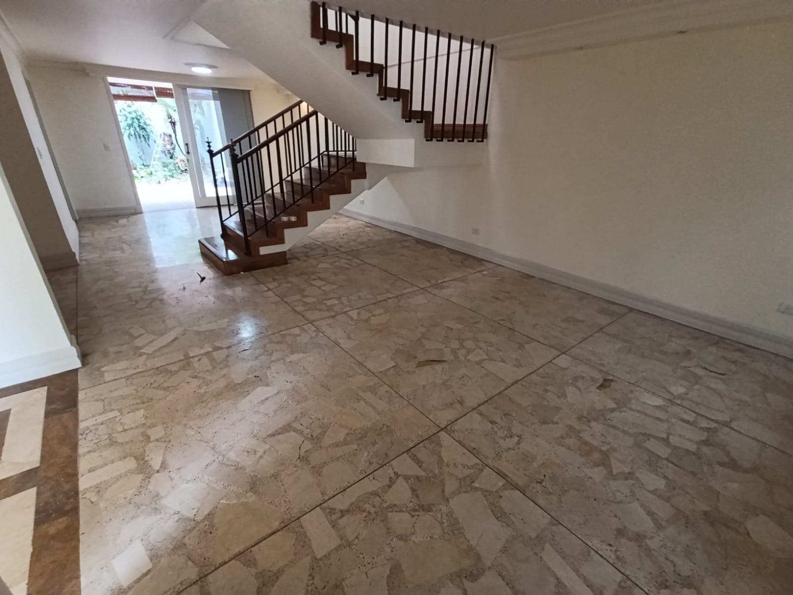 Casa Comercial en arriendo en Alameda, Laureles, Medellín — foto 4 de 20
