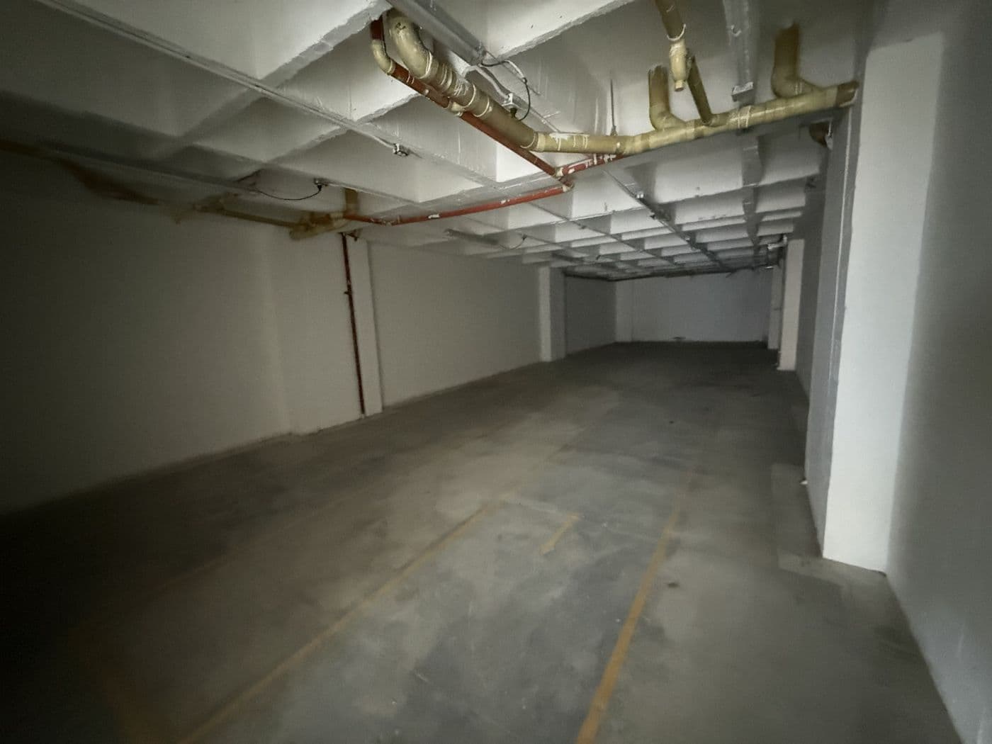 Local en arriendo en Parque de Envigado — foto 1 de 8