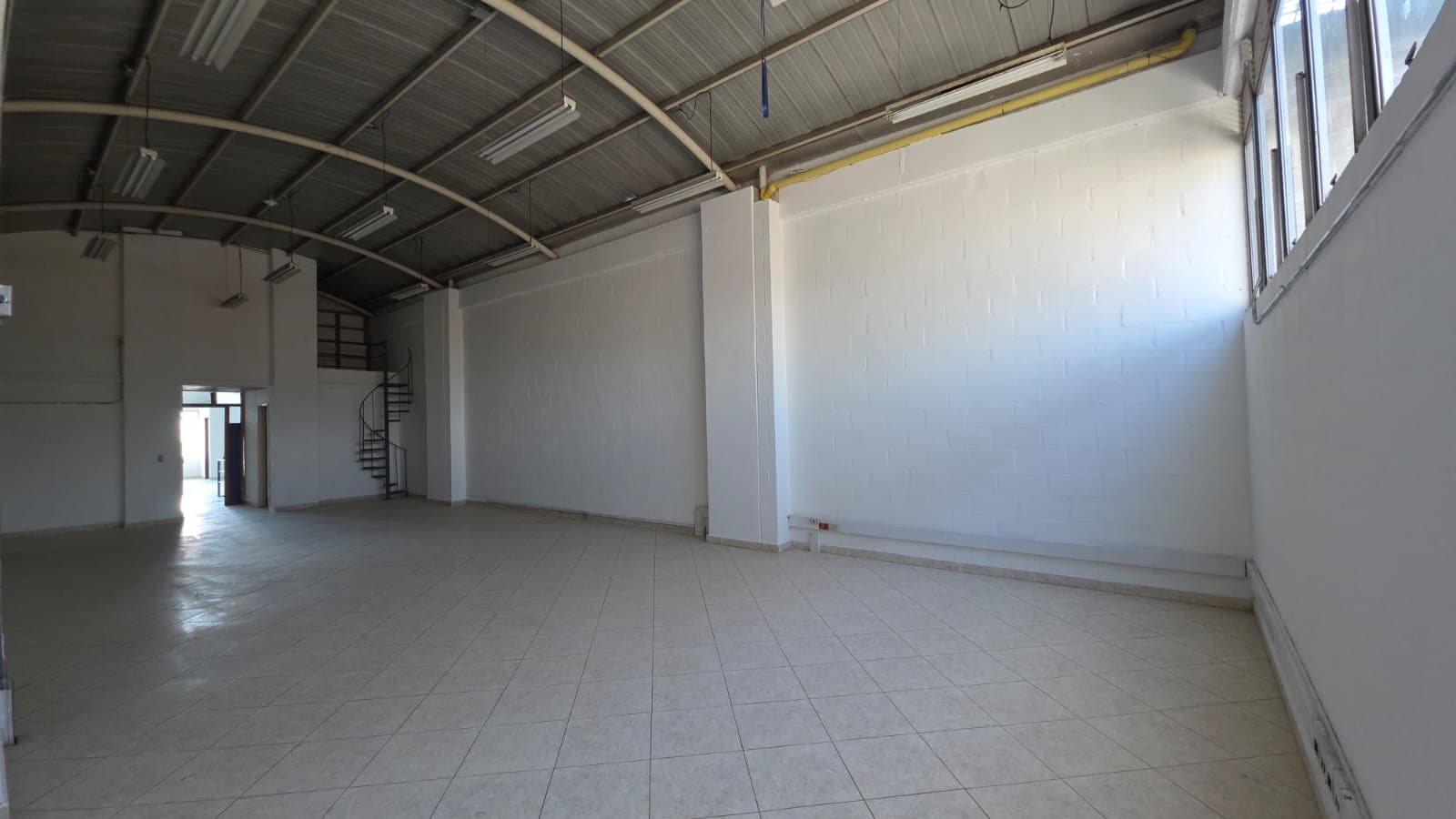 Local en arriendo en Parque de Envigado — foto 5 de 8