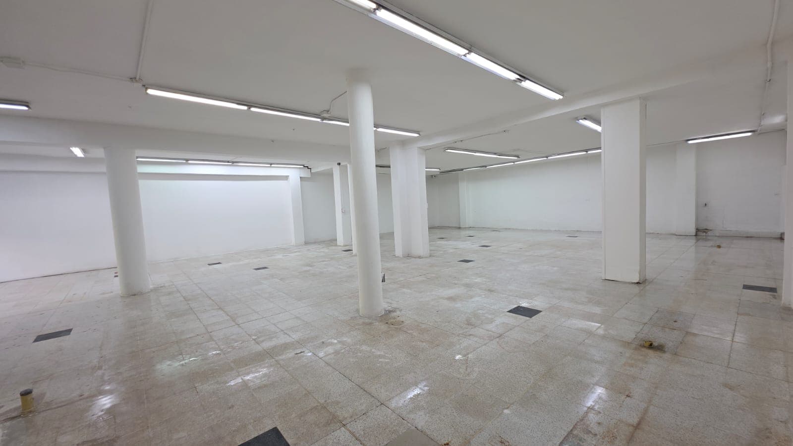 Local en arriendo en Parque de Envigado — foto 3 de 8
