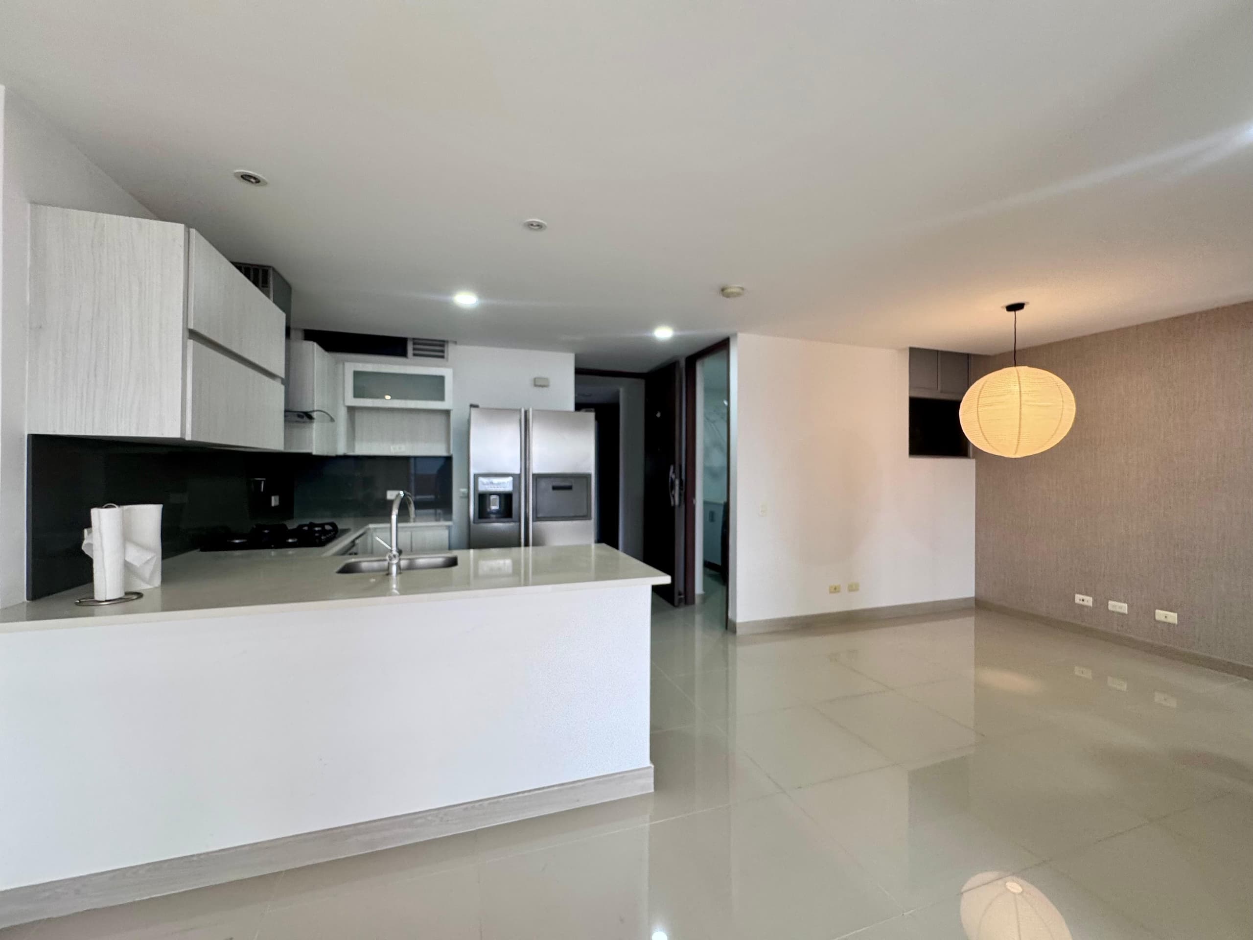 Apartamento en arriendo en Transversal Intermedia, Envigado — foto 1 de 18