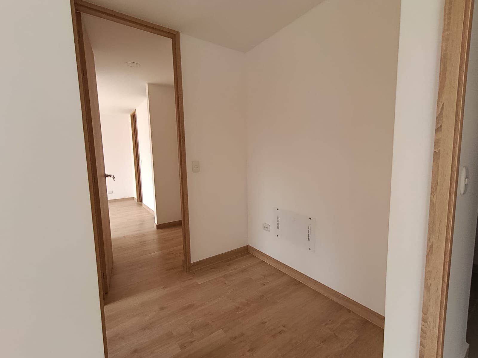 Apartamento en arriendo en Loma San José Sabaneta — foto 5 de 18