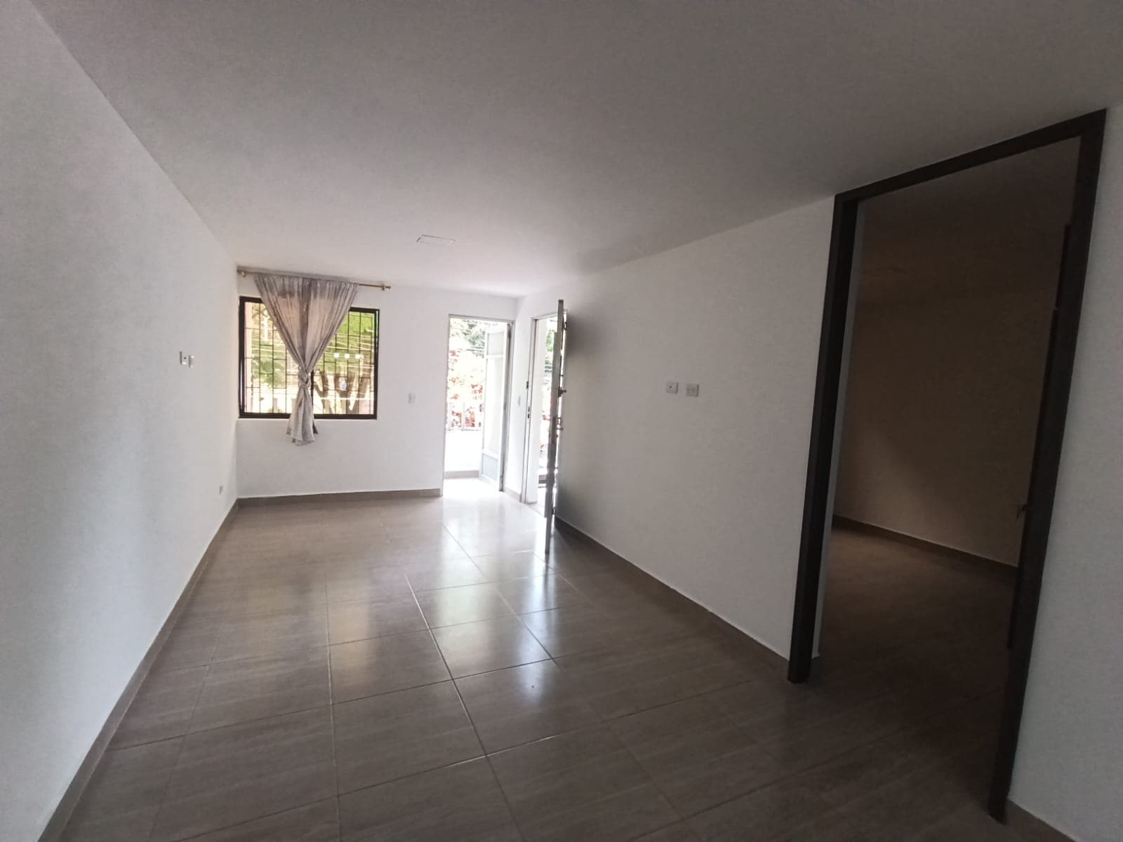 Apartamento en arriendo en Las Playas, Belen, Medellín — foto 1 de 20