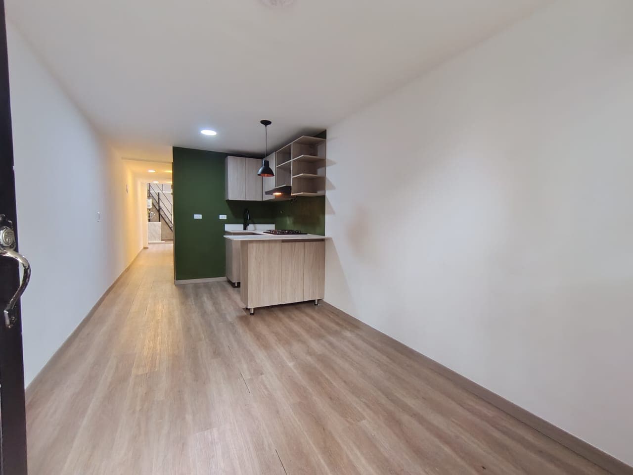 Apartamento en arriendo en Suramericana, Laureles, Medellín — foto 2 de 9