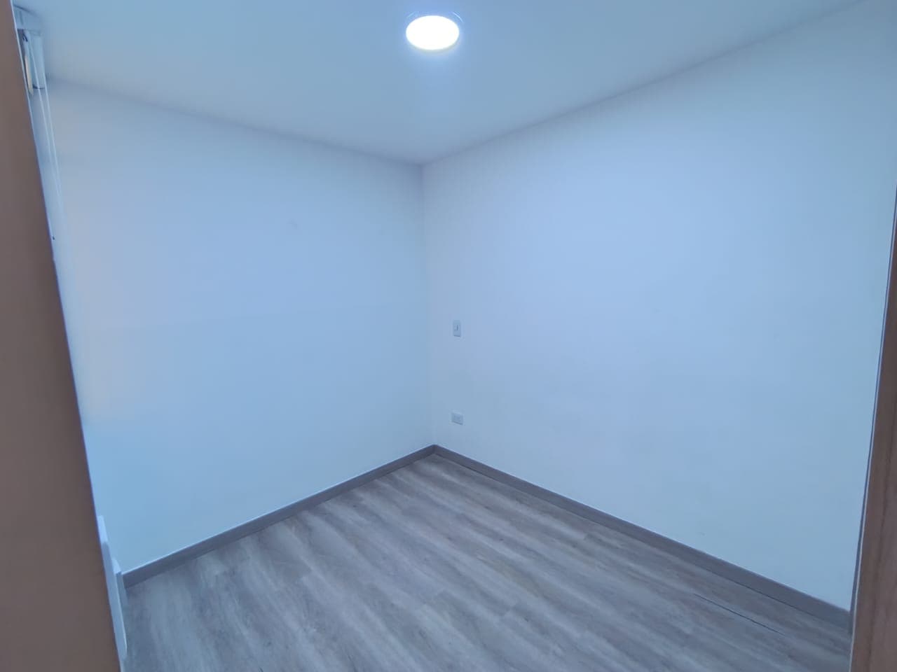 Apartamento en arriendo en Suramericana, Laureles, Medellín — foto 3 de 9