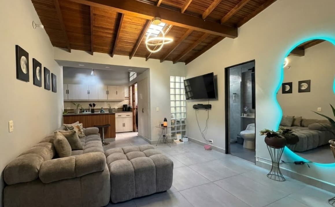 Apartamento en arriendo en Laureles Medellín — foto 1 de 11