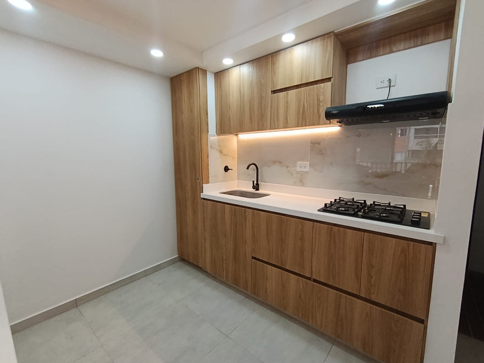 Apartamento en arriendo en Marinilla — foto 1 de 12