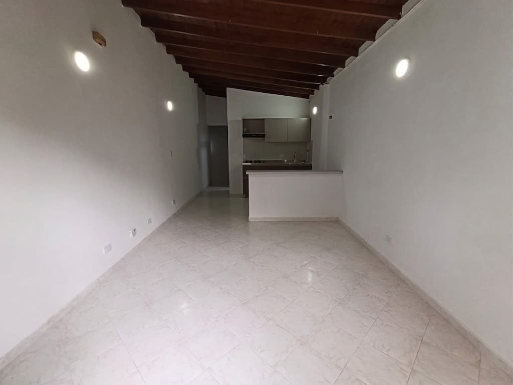 Apartaestudio en arriendo en Santa Lucía, La America, Medellín — foto 2 de 15