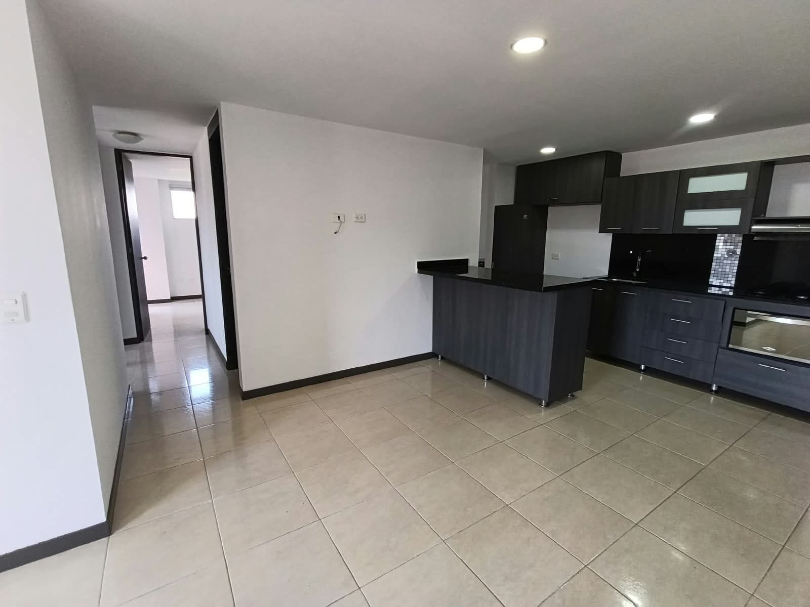 Apartamento en arriendo en El Esmeraldal, Envigado — foto 5 de 20
