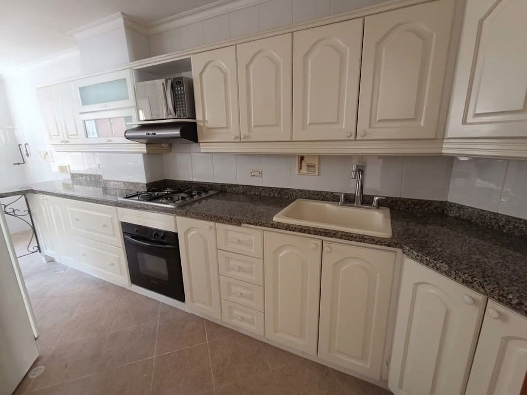Apartamento en arriendo en Laureles Medellín — foto 2 de 20