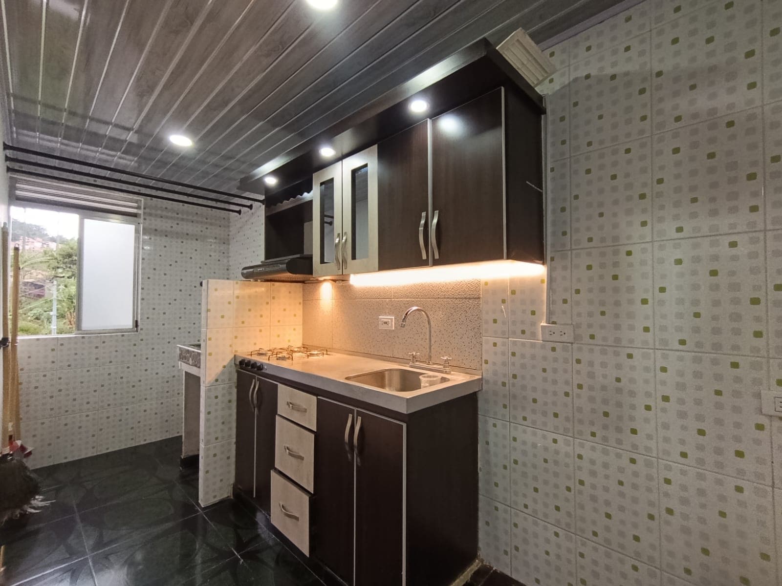 Apartamento en arriendo en Buenos Aires, Centro, Medellín — foto 2 de 13