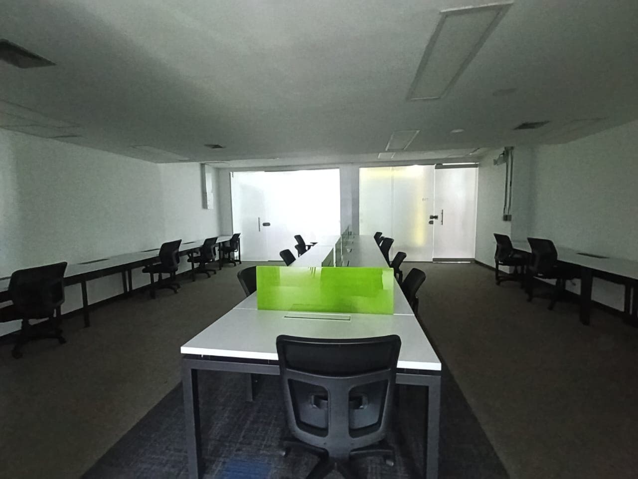 Oficina en arriendo en Milla de Oro, El Poblado, Medellín — foto 2 de 20