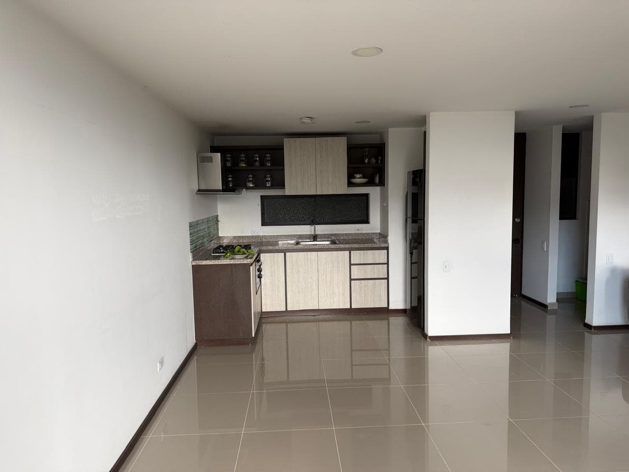 Apartamento en arriendo en El Carmelo Sabaneta — foto 2 de 20