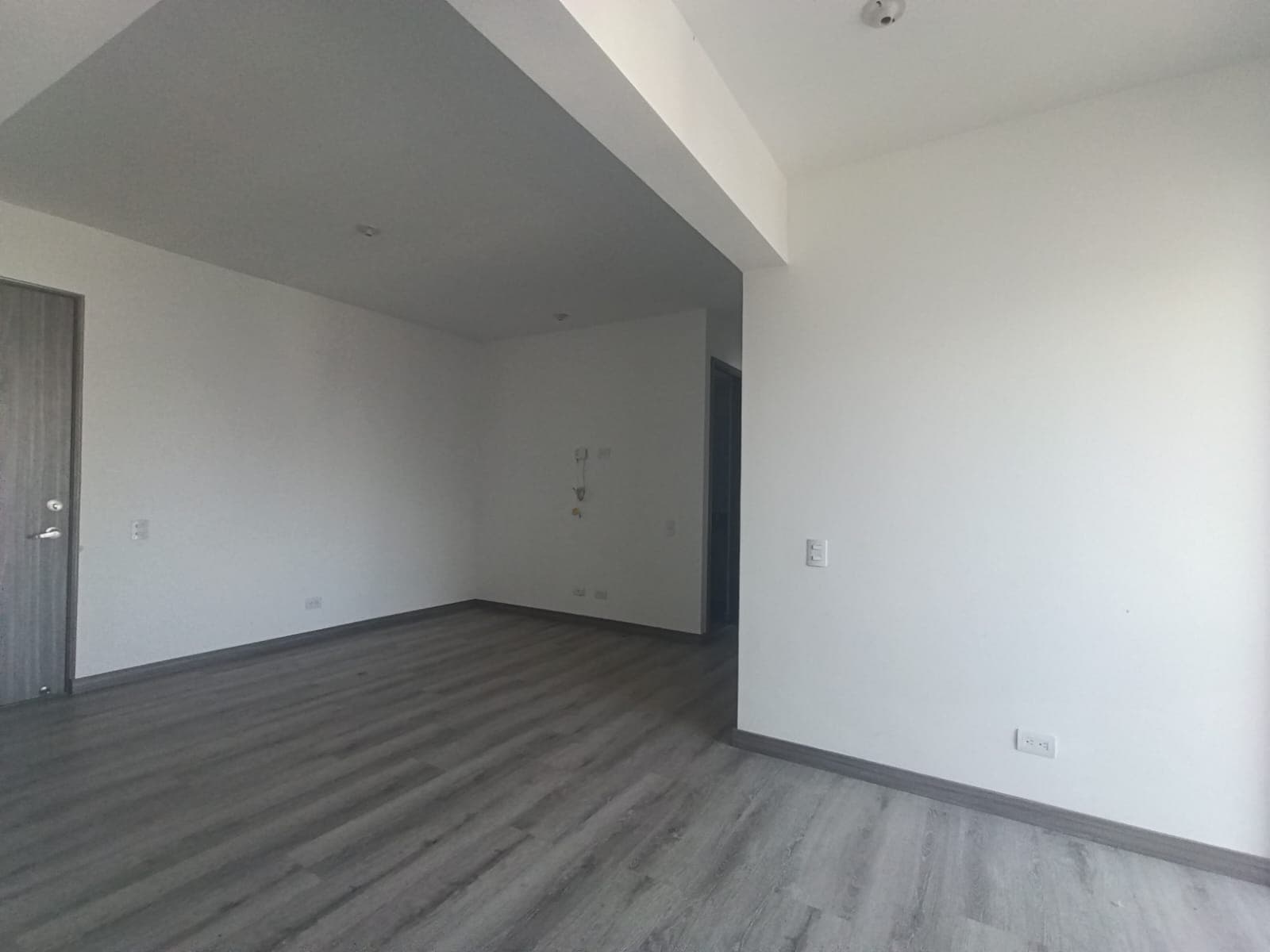 Apartamento en arriendo en Las Palmas Medellín, Centro — foto 2 de 20