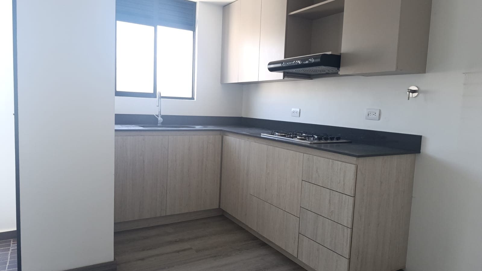 Apartamento en arriendo en Las Palmas Medellín, Centro — foto 5 de 20