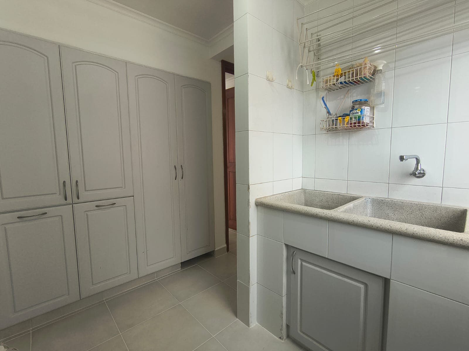 Apartamento en arriendo en Los Balsos, El Poblado, Medellín — foto 4 de 20