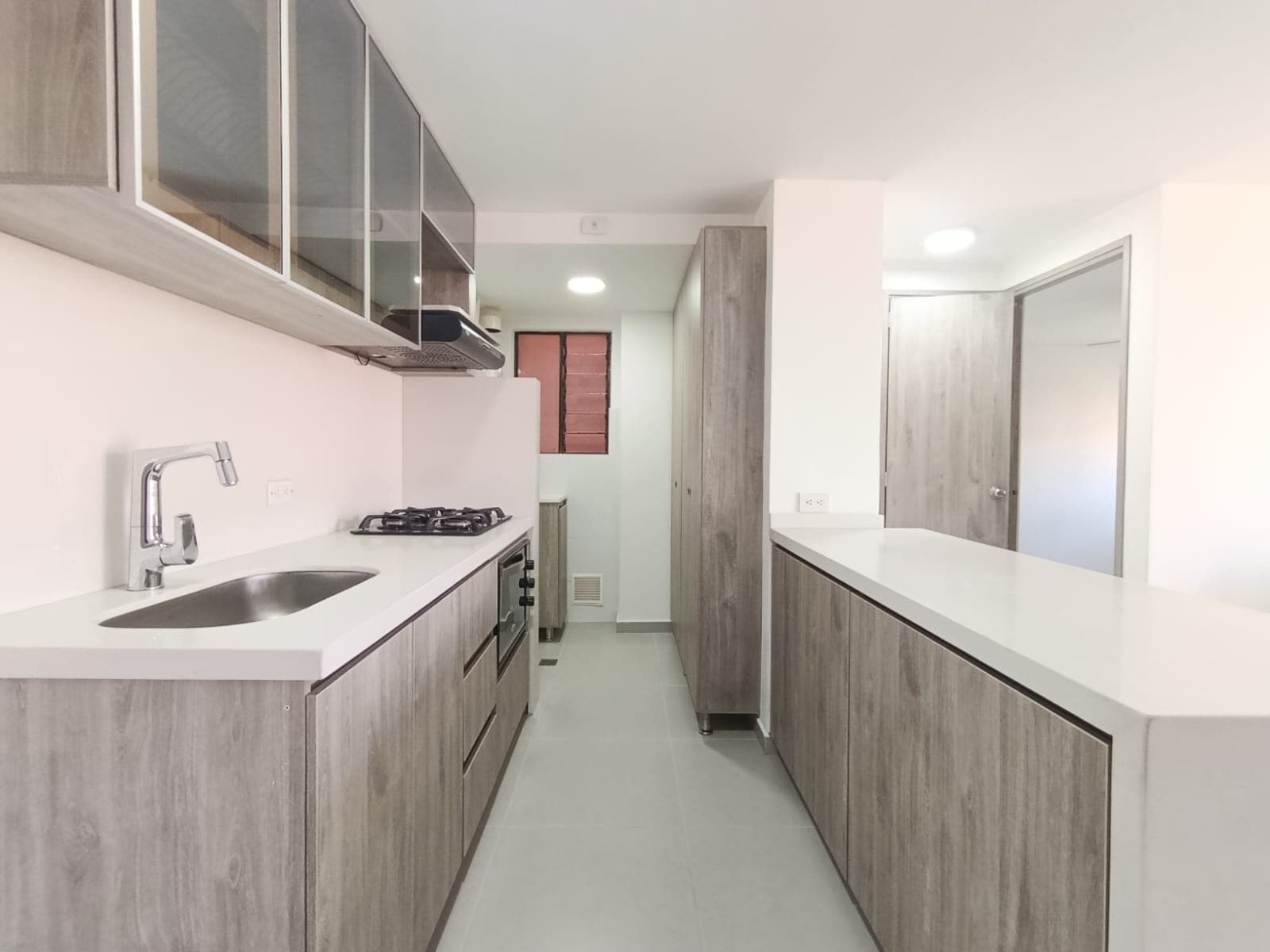 Apartamento en arriendo en Medellín — foto 3 de 17