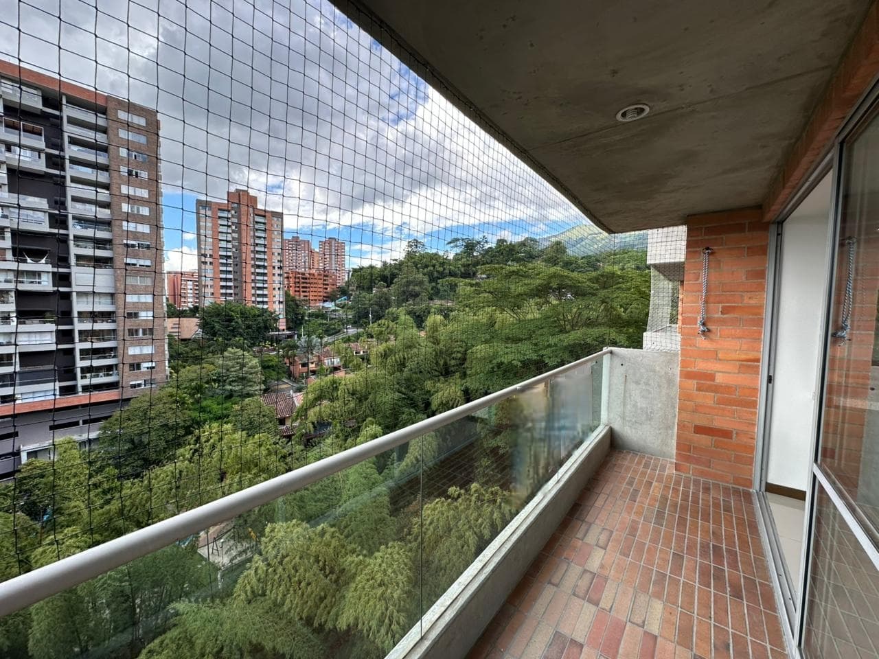Apartamento en arriendo en El Chocho, Envigado — foto 2 de 20