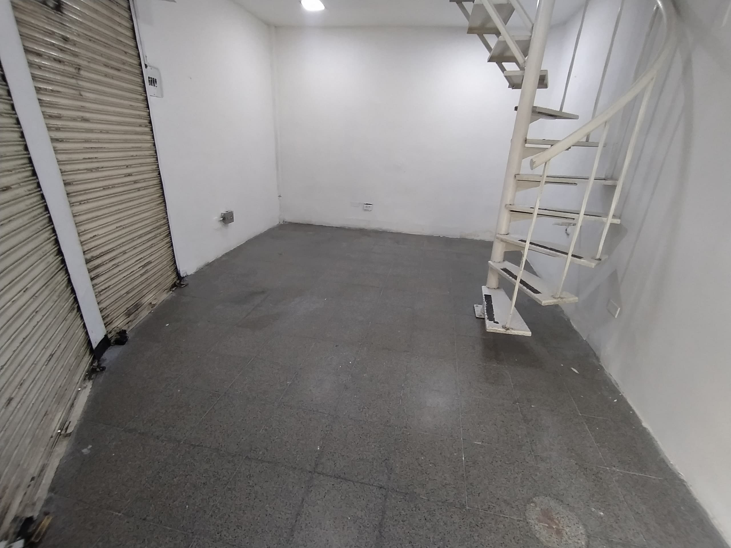 Local en arriendo en La Candelaria, Centro, Medellín — foto 4 de 15