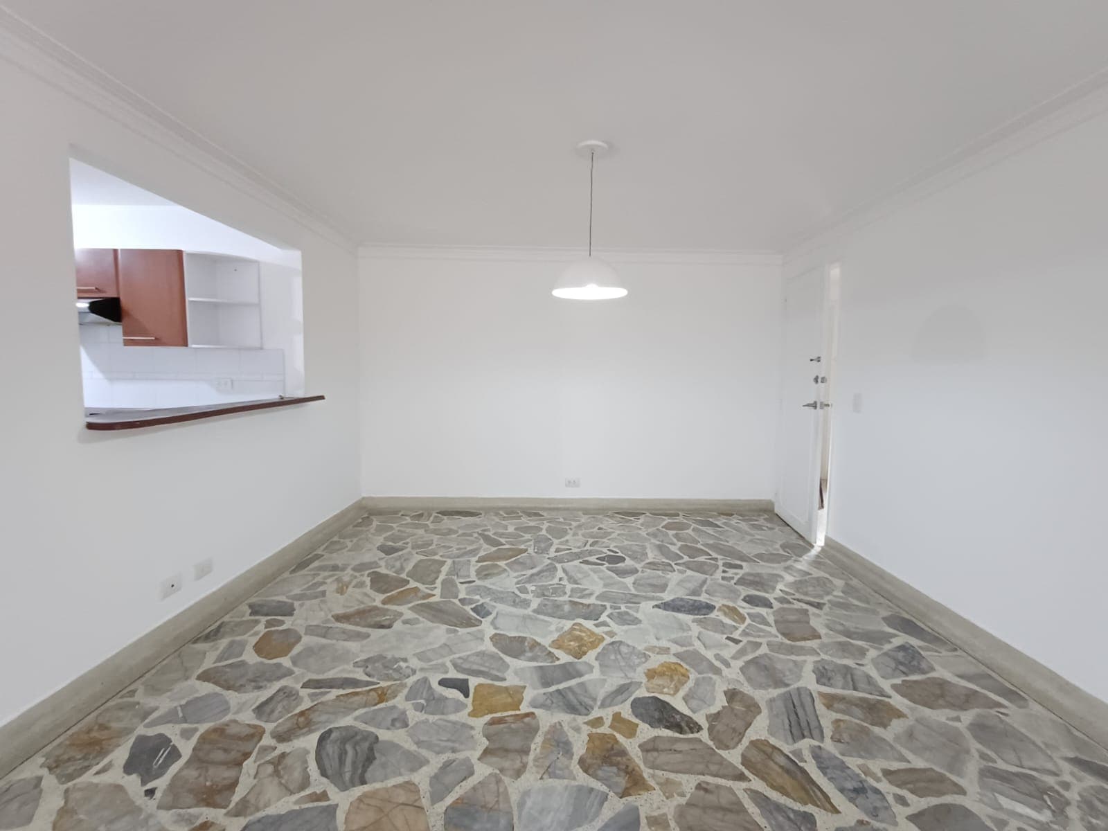 Apartamento en arriendo en Castropol, Poblado, Medellín — foto 5 de 20