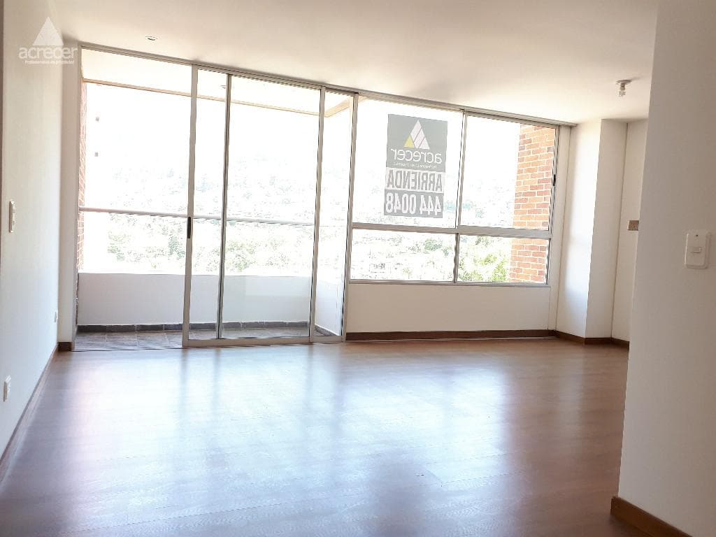 Apartamento en arriendo en El Esmeraldal, Envigado — foto 1 de 14