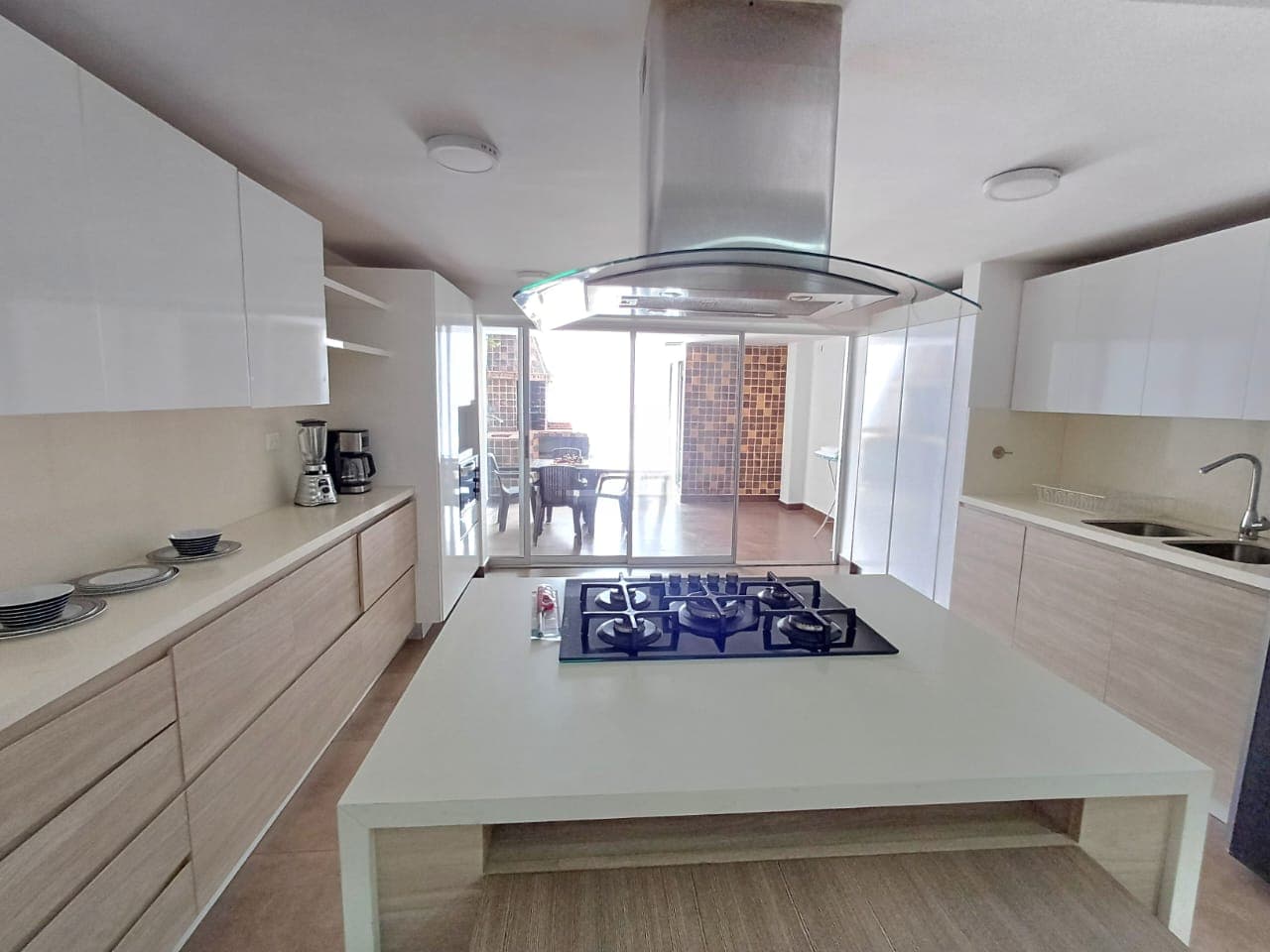 Casa Vivienda en arriendo en Alejandría, Poblado, Medellín — foto 3 de 20