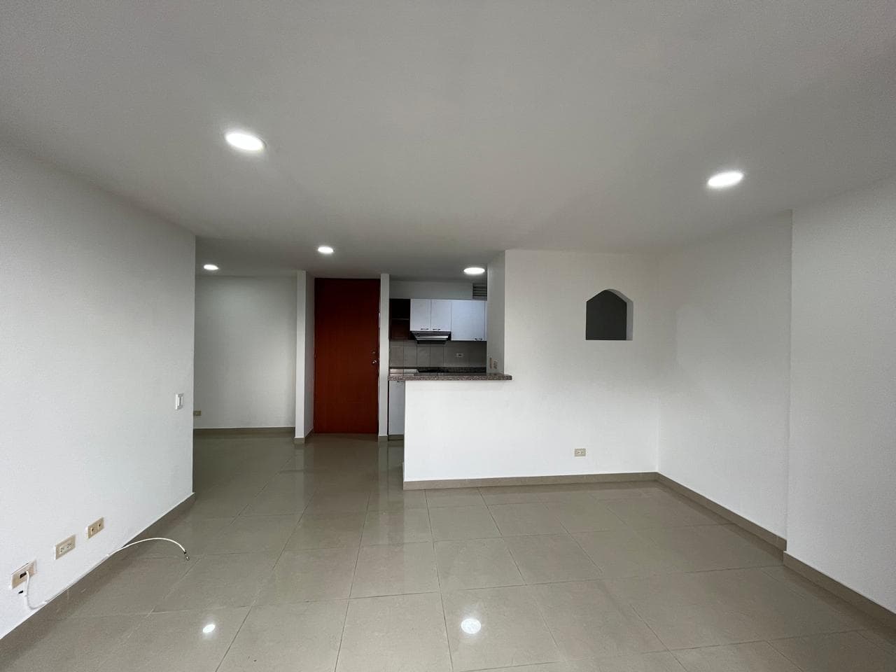 Apartamento en arriendo en Lalinde, Poblado, Medellín — foto 5 de 17