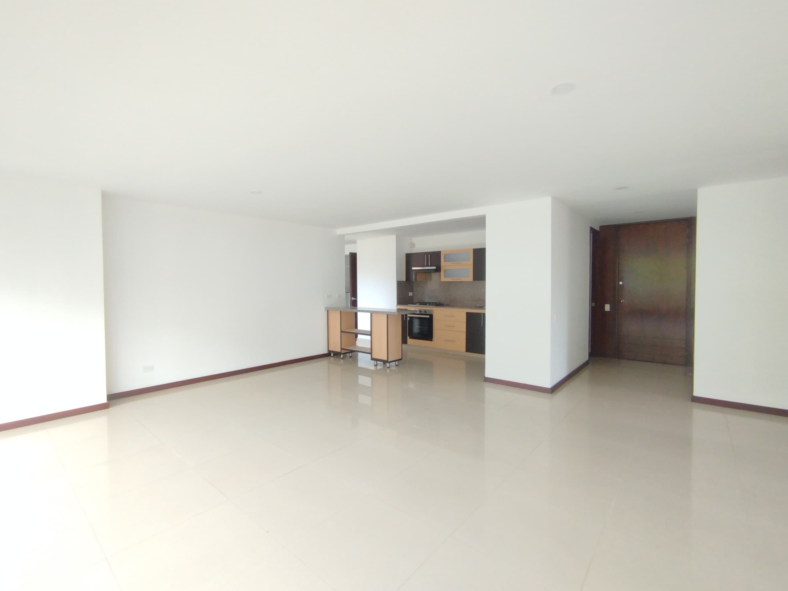 Apartamento en arriendo en La Calera, Poblado, Medellín — foto 5 de 20