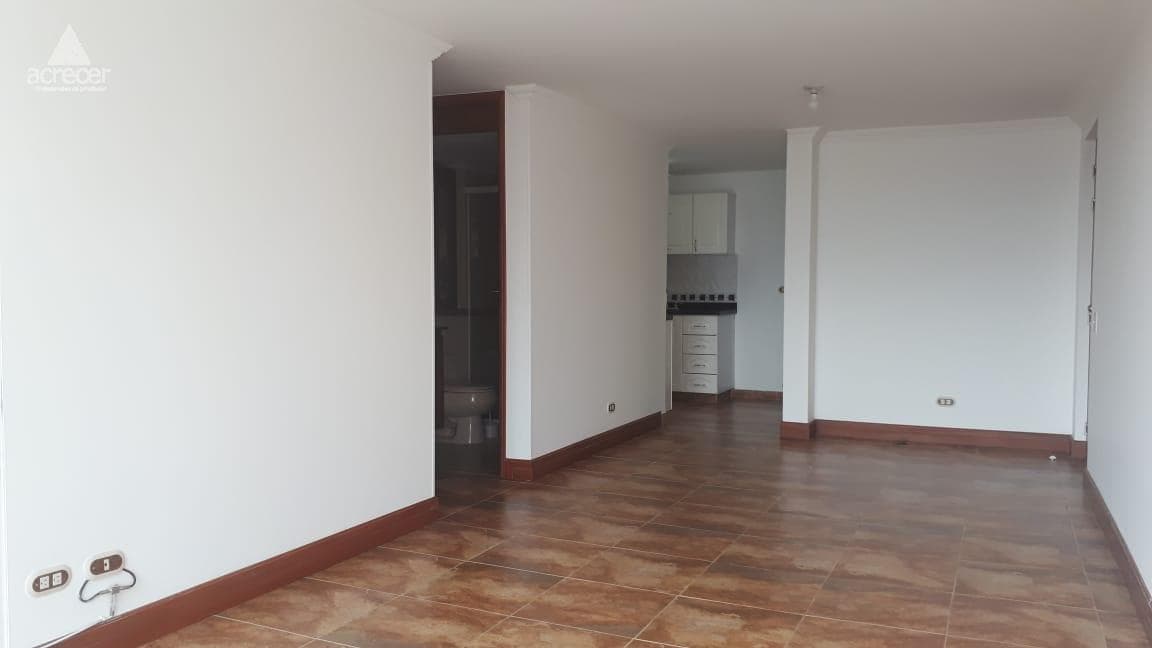 Apartamento en arriendo en Castropol, Poblado, Medellín — foto 1 de 20