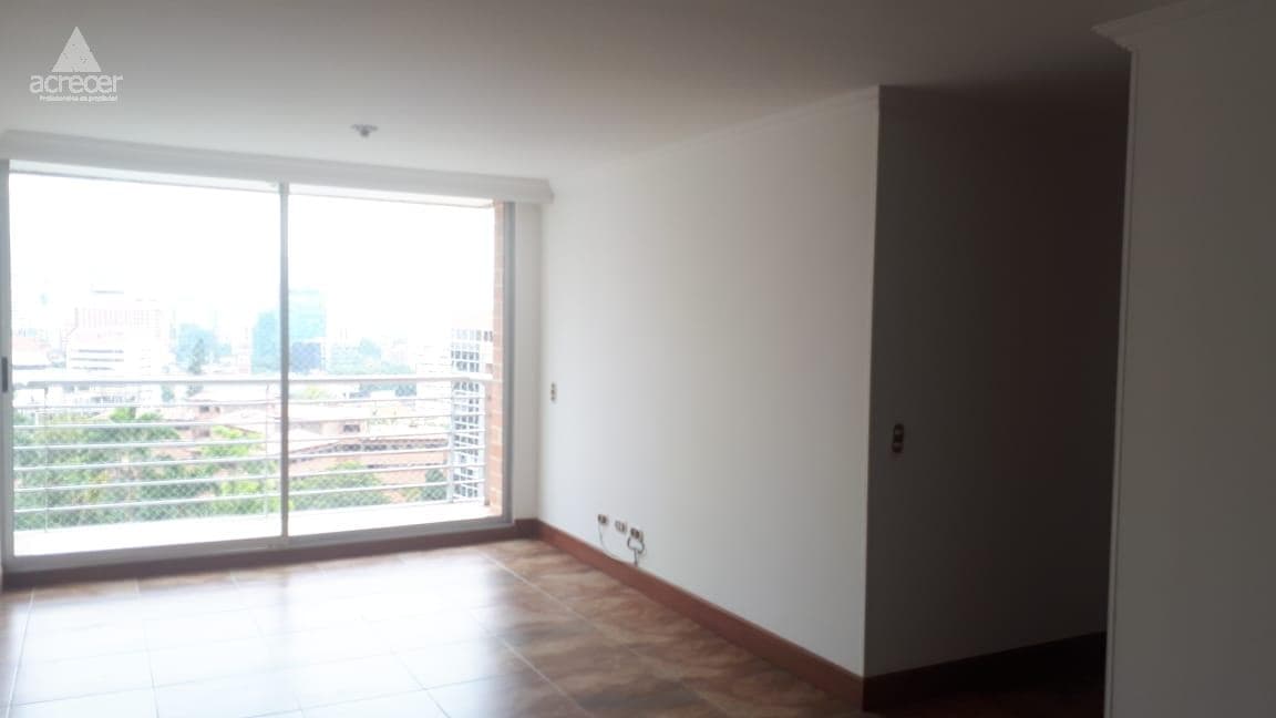 Apartamento en arriendo en Castropol, Poblado, Medellín — foto 4 de 20