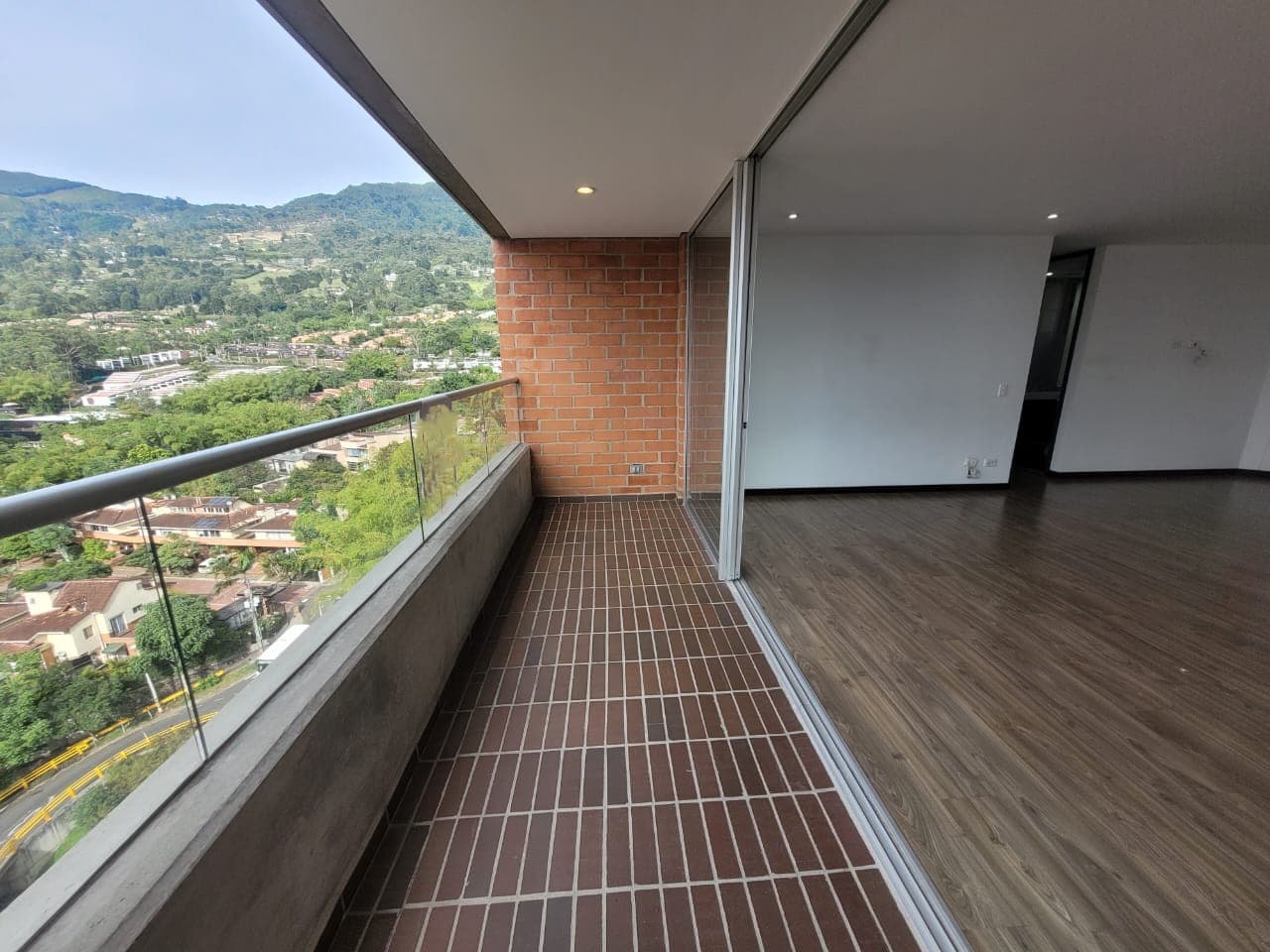 Apartamento en arriendo en El Esmeraldal, Envigado — foto 4 de 15