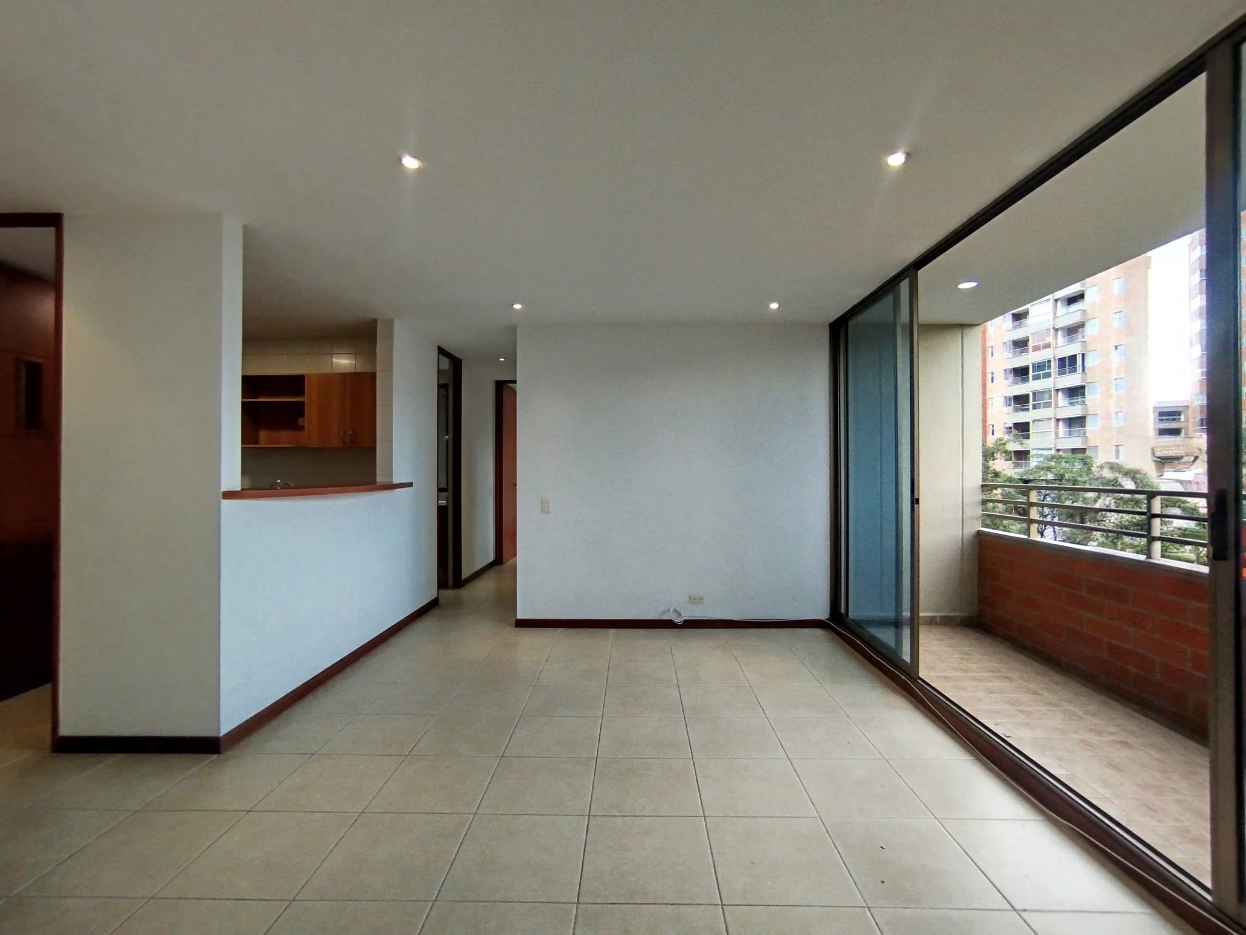 Apartamento en arriendo en La Frontera M, Poblado, Medellín — foto 2 de 20