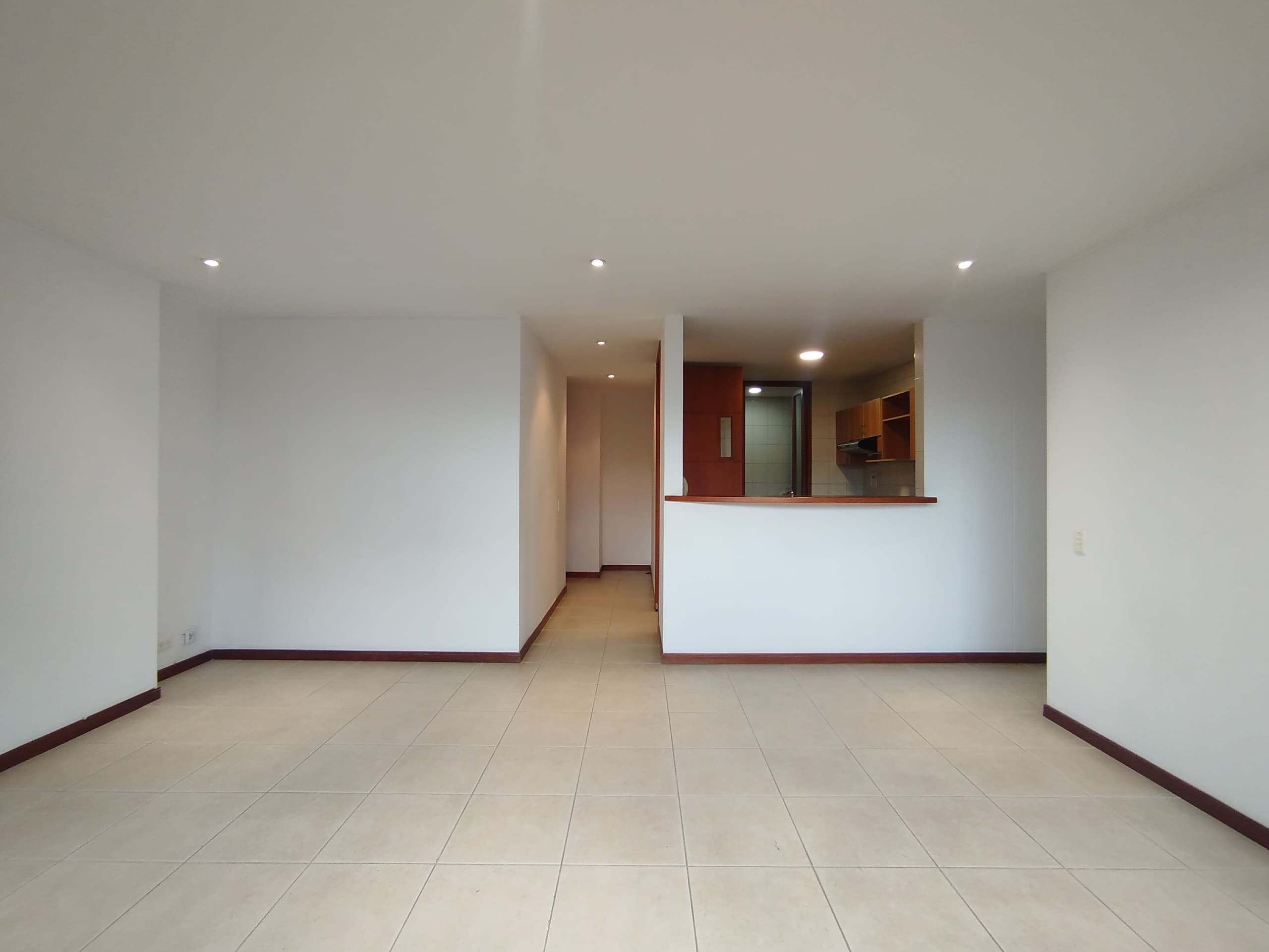 Apartamento en arriendo en La Frontera M, Poblado, Medellín — foto 4 de 20