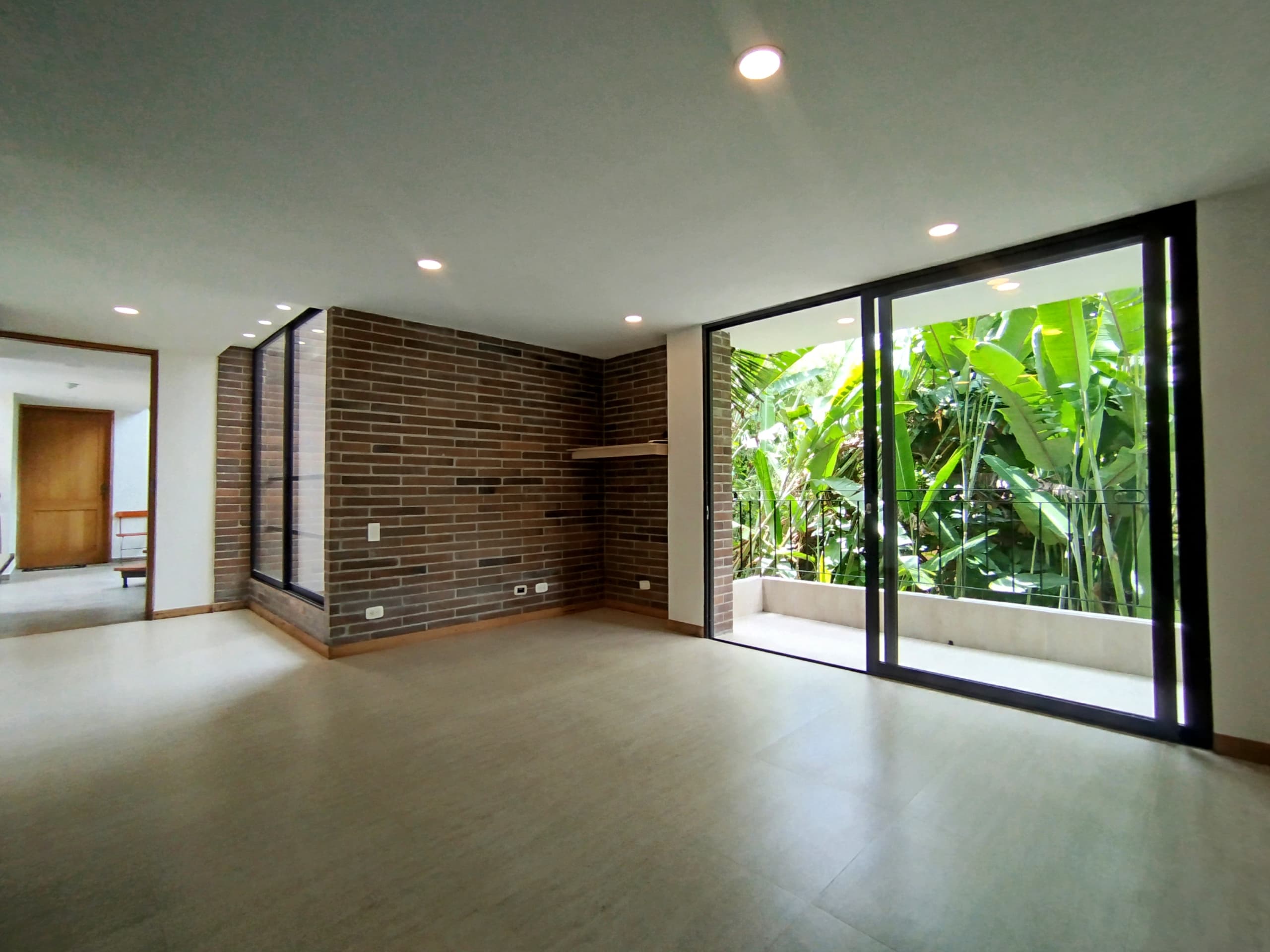 Apartamento en arriendo en Las Palmas M, Poblado, Medellín — foto 2 de 19