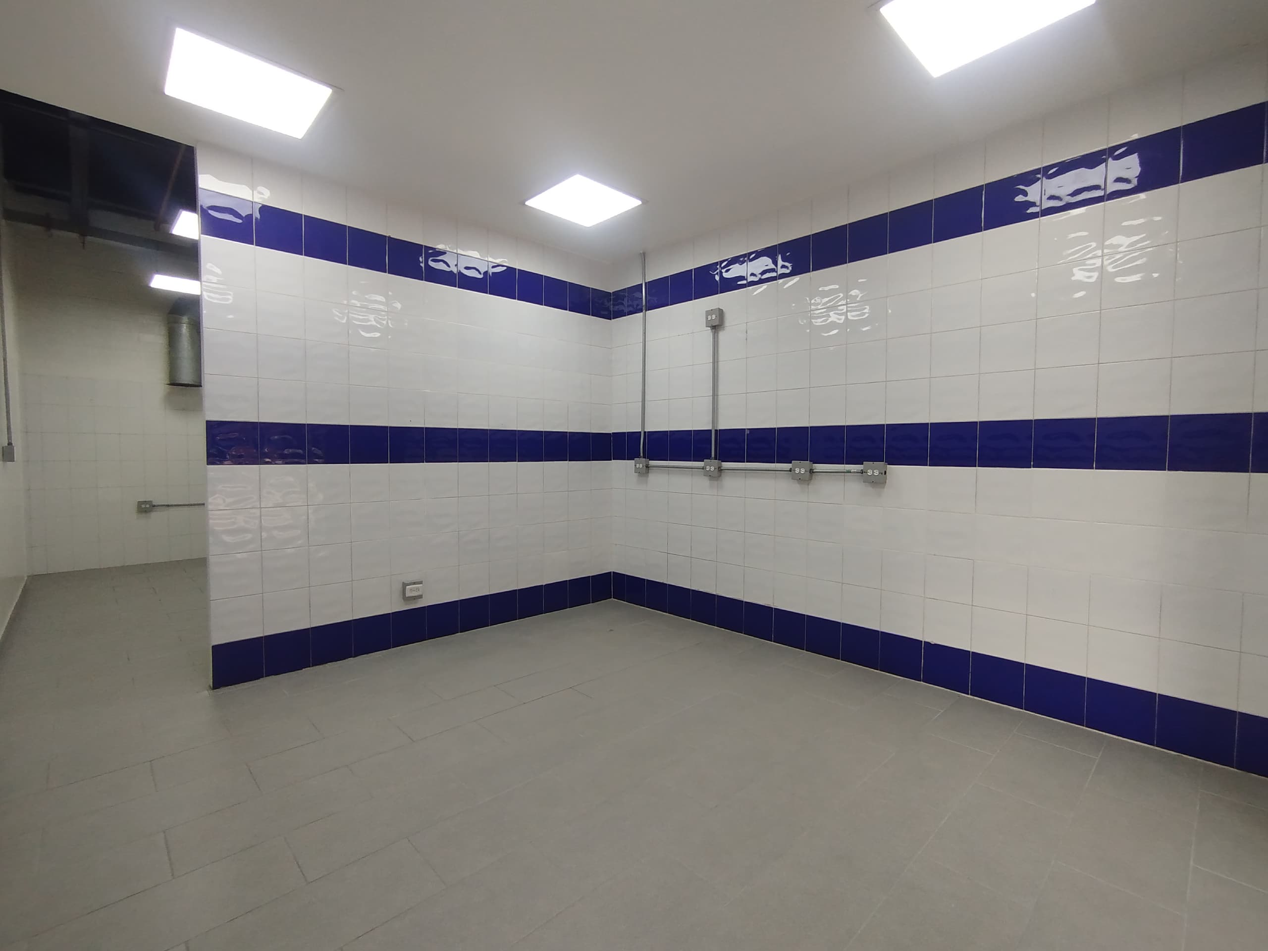Local en arriendo en La Aguacatala, Poblado, Medellín — foto 2 de 14